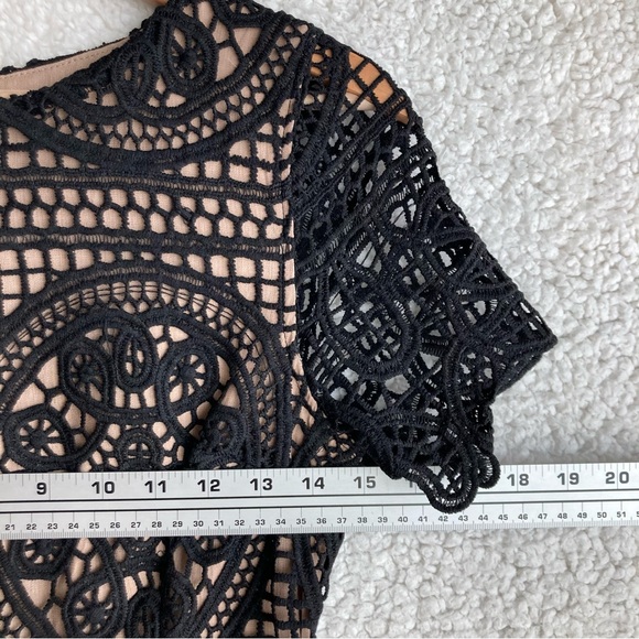 J.O.A. Los Angeles Women's black crochet lace overlay short sleeve dress, Sz S - Picture 6 of 17